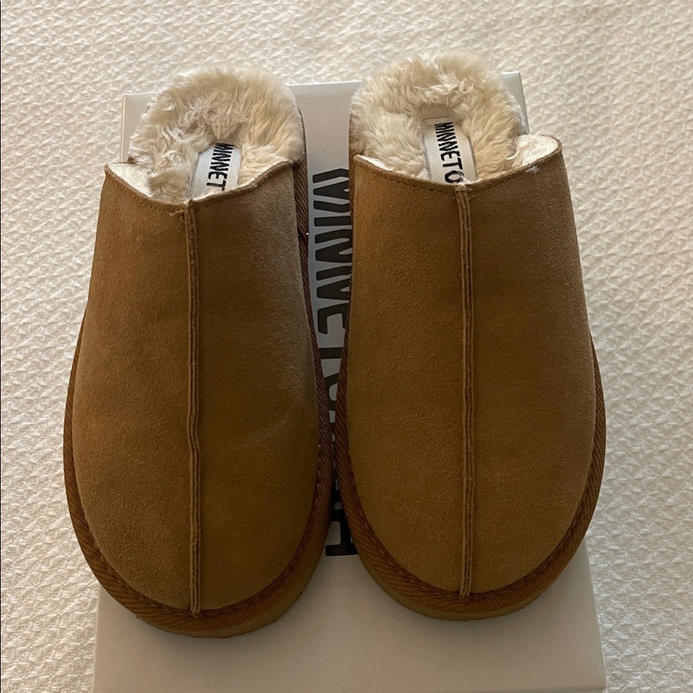 Minnetonka Stefanie Scuff Slippers